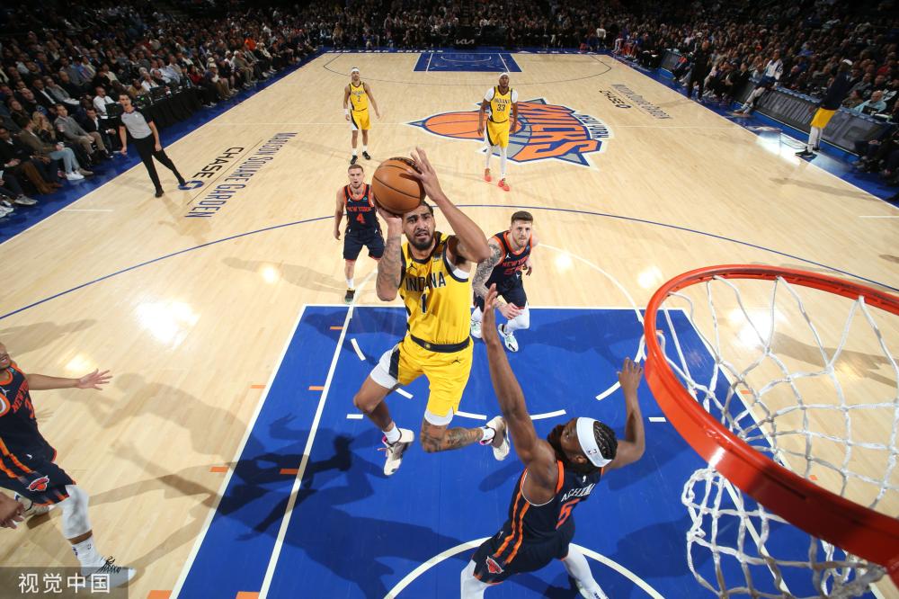 场上表现出 场上表现出